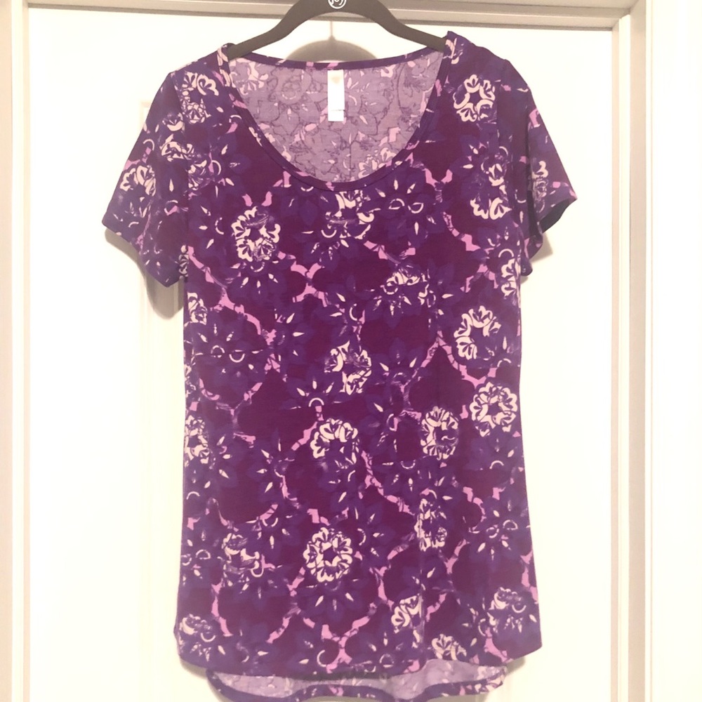 LulaRoe Classic Tee